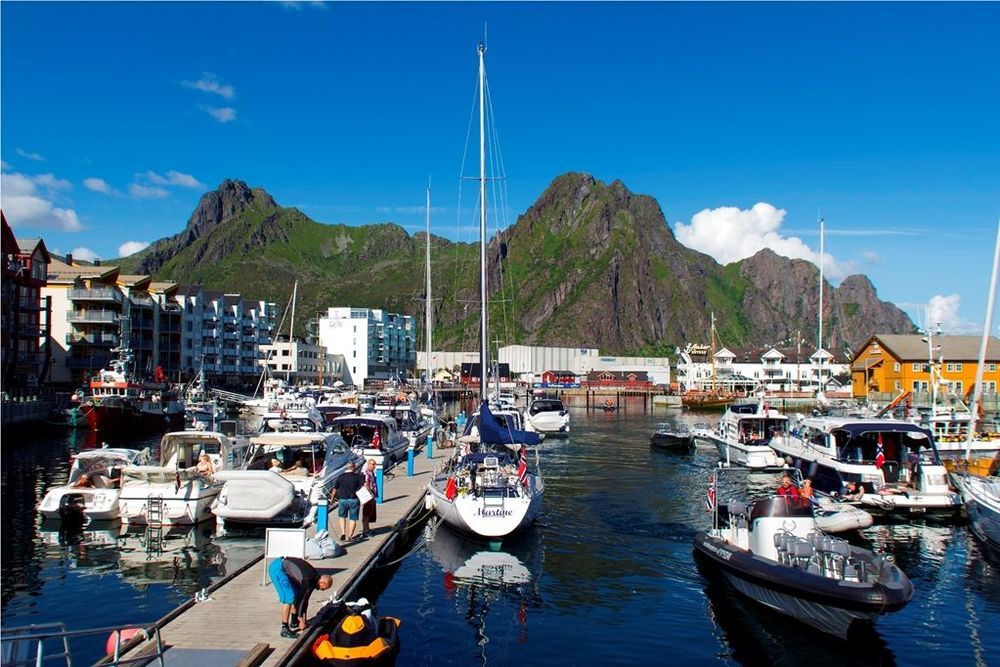 סבולבאר Nordis Hotel Lofoten מתקנים תמונה