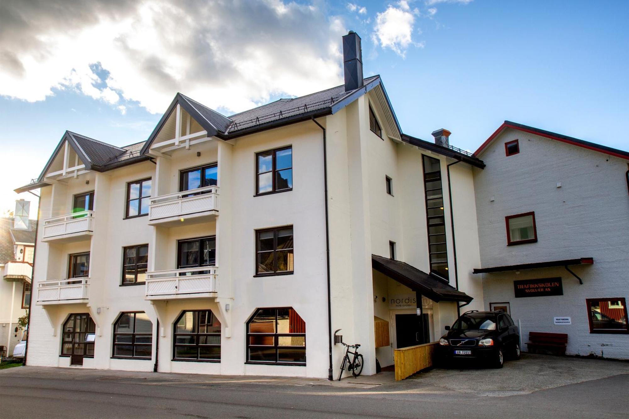 סבולבאר Nordis Hotel Lofoten מראה חיצוני תמונה